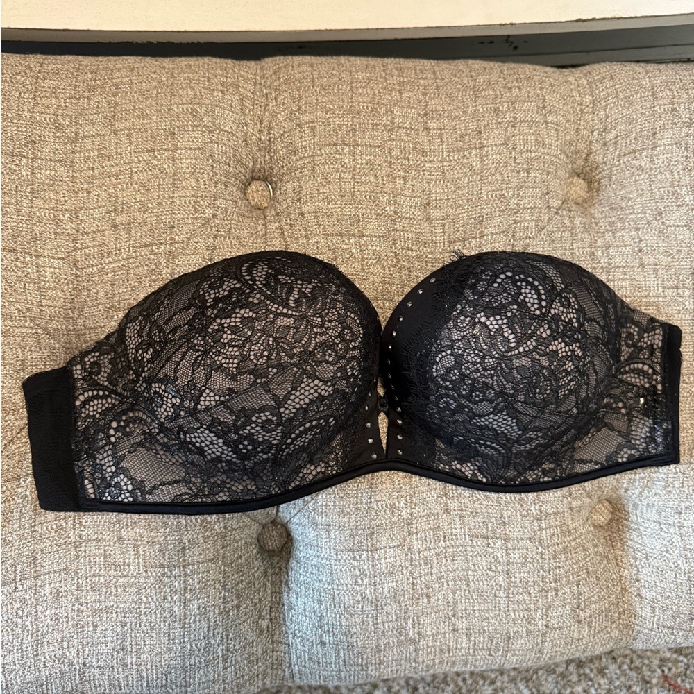 Victoria's Secret Bombshell Black Lace Strapless Bra 34D